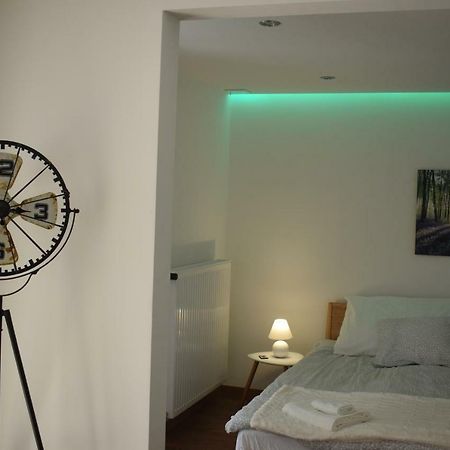 Buborek Apartman 터터 외부 사진