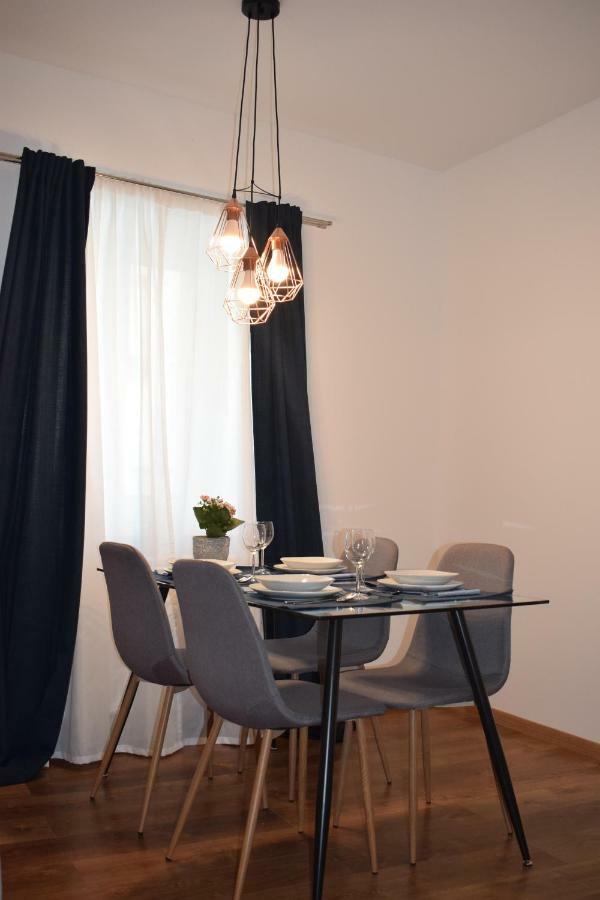 Buborek Apartman 터터 외부 사진