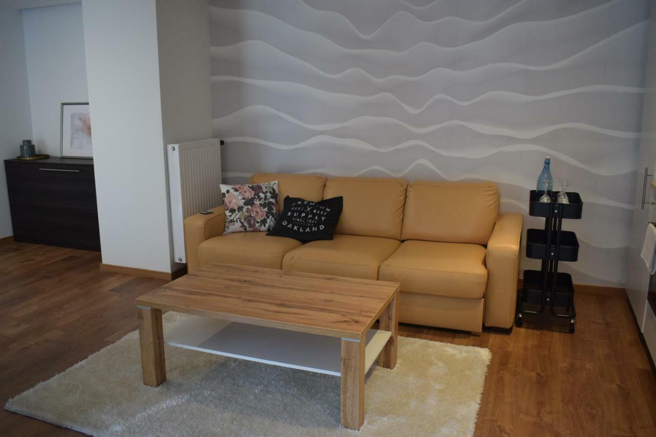 Buborek Apartman 터터 외부 사진